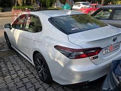 تۆیۆتا کامری